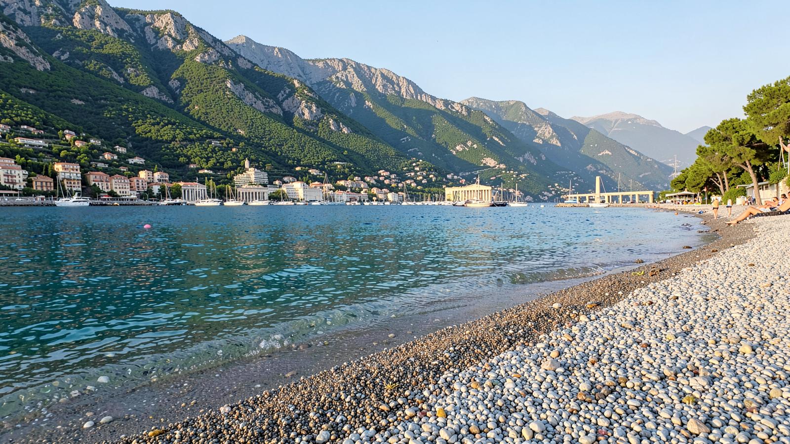 Ακράτα