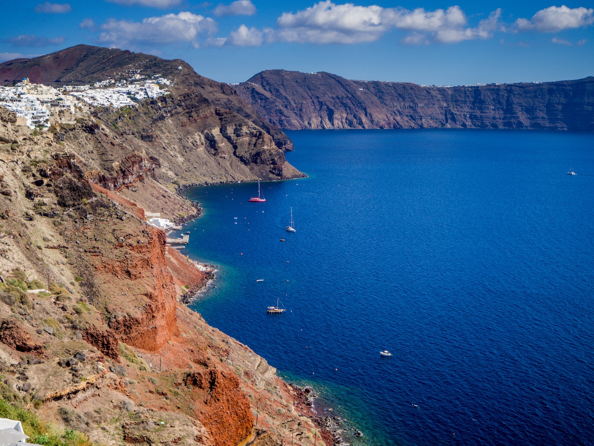 santorini caldera