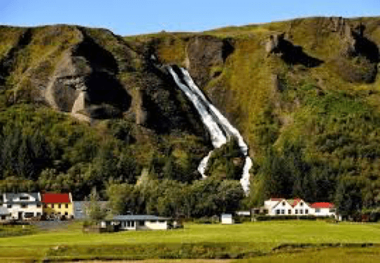 Kirkjubæjarklaustur islandia