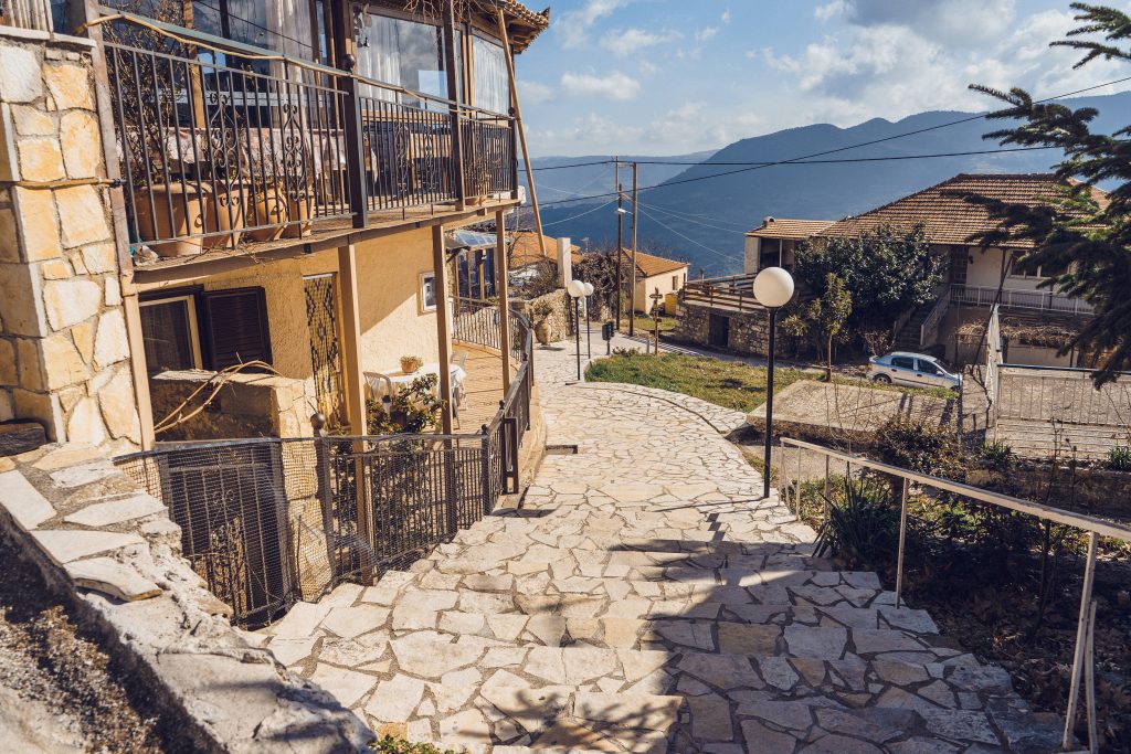 Anw Trikala Korinthias