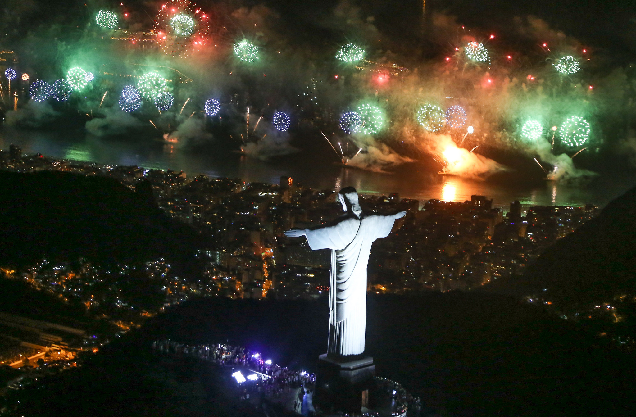 Rio-New-Years-Eve-Copacabana