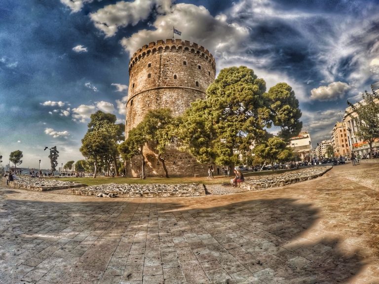 Επισκέπτεστε τη Θεσσαλονίκη; 7 πράγματα που πρέπει να δείτε και να κάνετε!