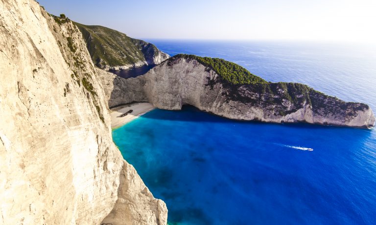Γνωρίζουμε τη Ζάκυνθο και τις παραλίες της!