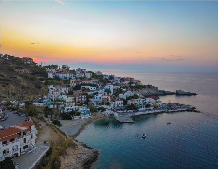 που να μεινω στην ικαρια