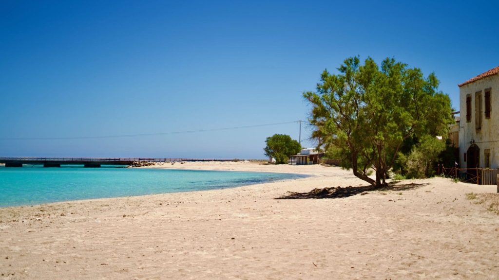 Diakofti-kithira-paralia