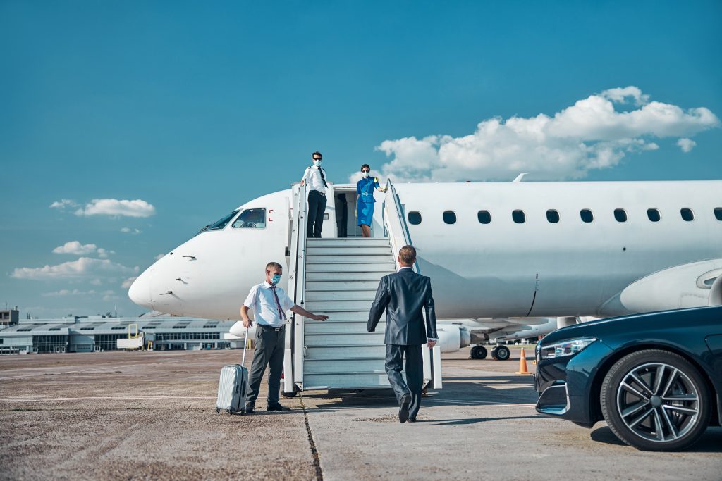 entering-airplane